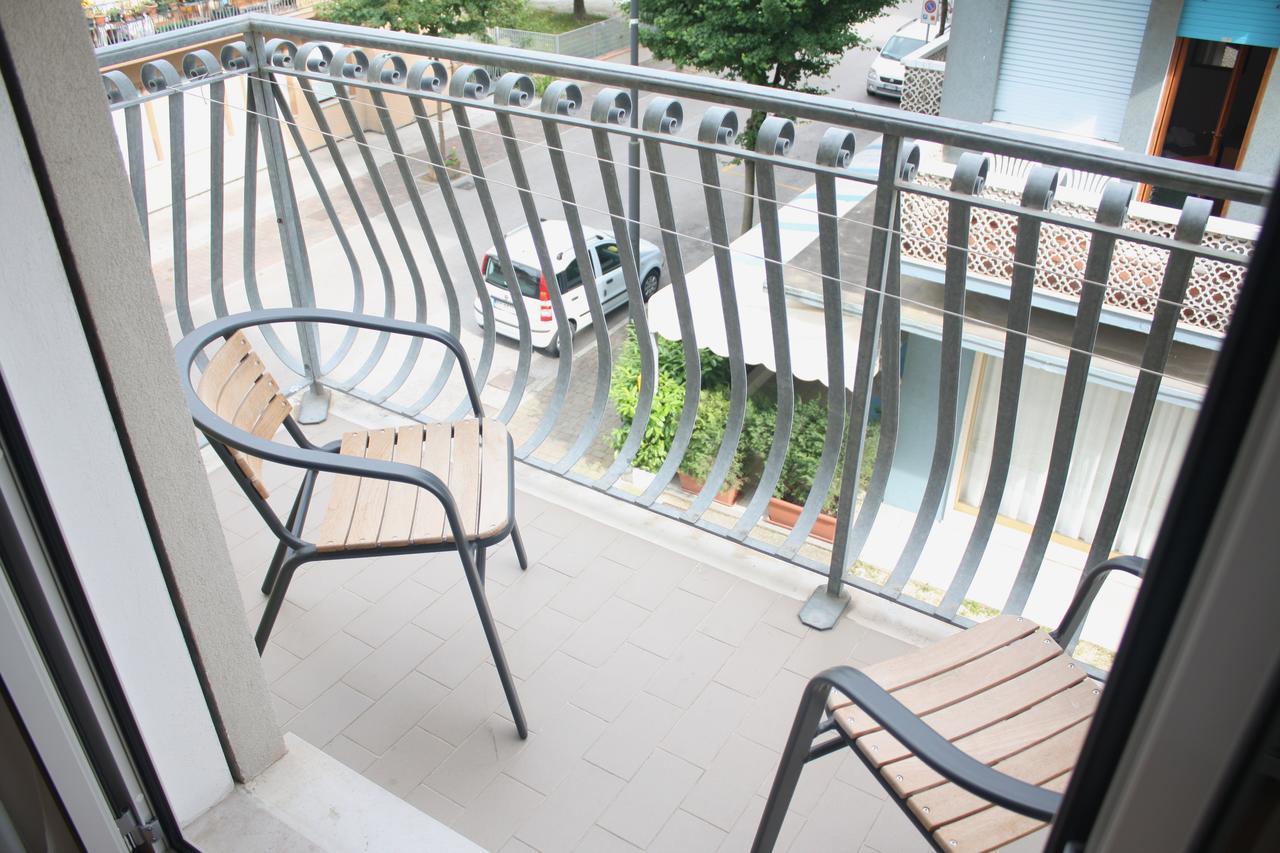 Hotel Helga กาออร์เล ภายนอก รูปภาพ